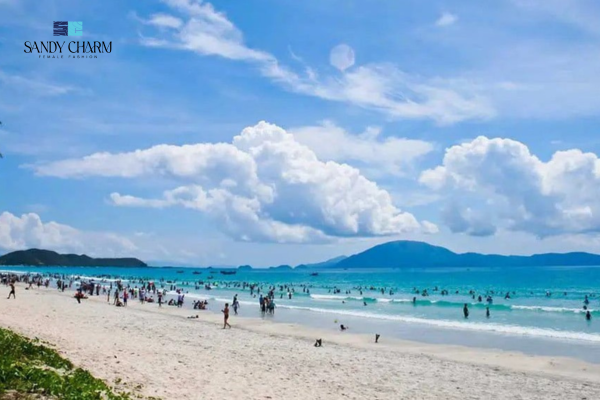 Khám Phá Những Phong Cảnh Biển Đẹp Nhất Miền Bắc Việt Nam 5 Biển có làn nước xanh nhất